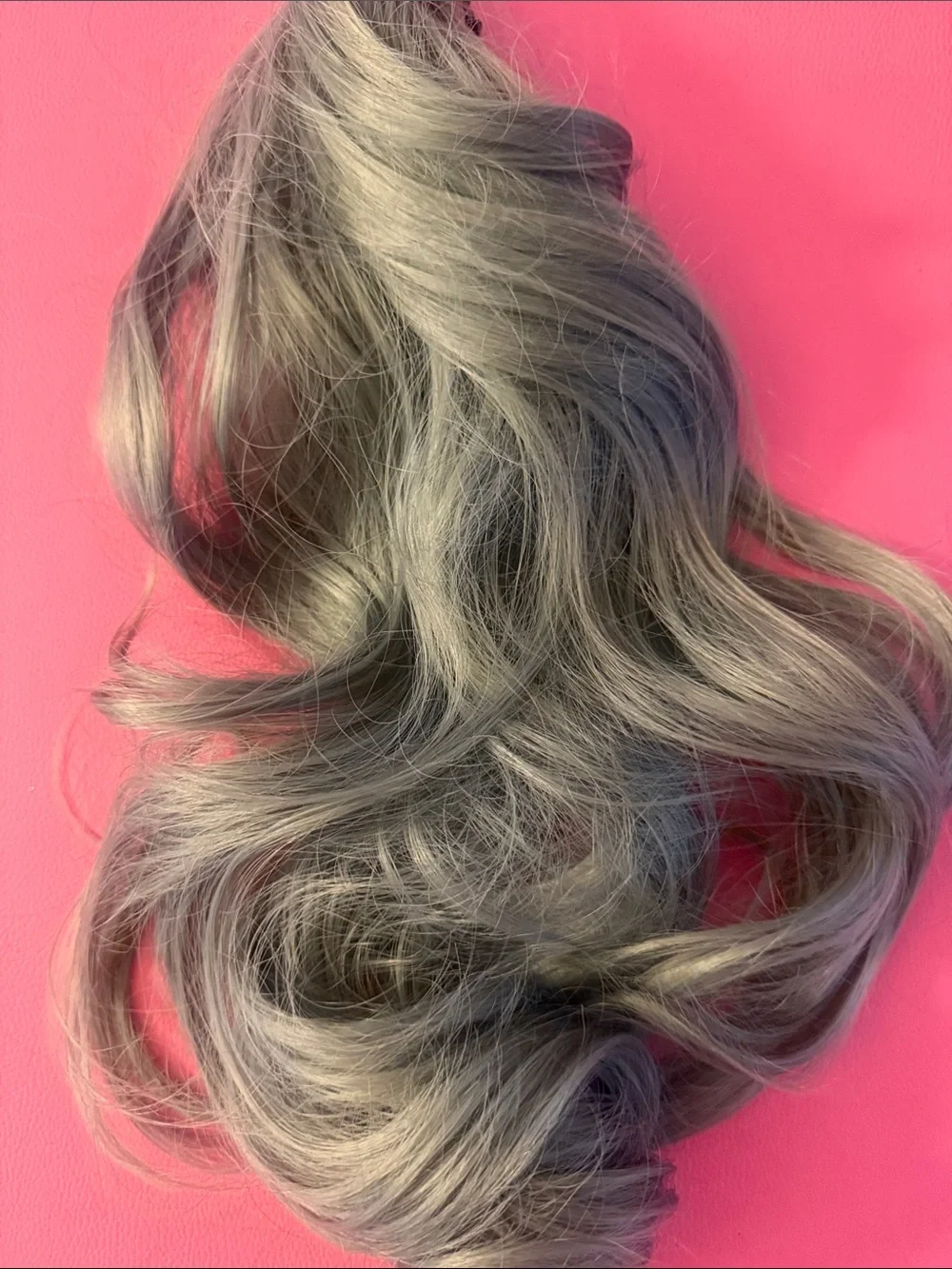 Luxury Wavy Hair Extension - Silver Gray